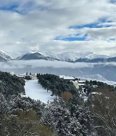 Avec Belle Vue Sur Montagne *